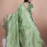 Beautiful Green Silk Saree with Rich Zari Work – Traditional Indian Wear for Women
