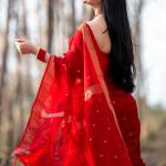 Murmurous Red Cotton Silk Saree With Capricious Blouse Piece