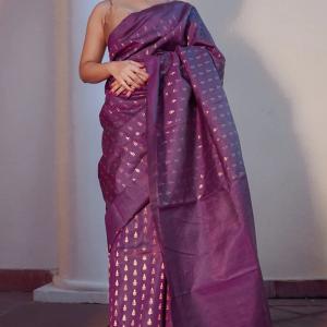 Resplendent Purple Soft Silk Saree With Quintessential Blouse Piece