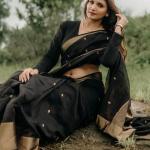 Posh Black Soft Silk Saree With Pretty Blouse Piece