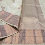 Flaunt Off White Soft Silk Saree With Sumptuous Blouse Piece