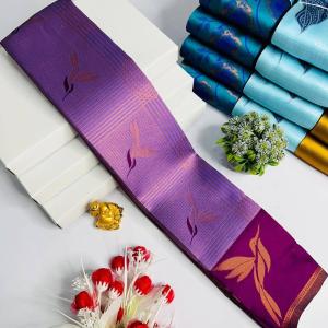 Incredible Lavender Soft Banarasi Silk Saree With Staggering Blouse Piece