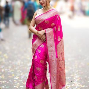Nemesis Dark Pink Soft Silk Saree With Fugacious Blouse Piece