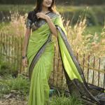 Tantalizing Parrot Soft Silk Saree With Winsome Blouse Piece