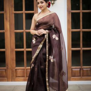Scintillating Brown Cotton Silk Saree With Luminous Blouse Piece