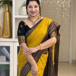 Seraphic Yellow Soft Silk Saree With Susurrous Blouse Piece