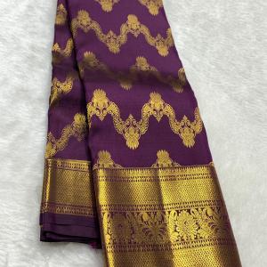 Ornate Purple Pure Zari Weaving Banarasi Silk Saree With Dissemble Blouse Piece