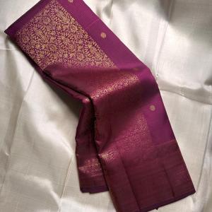Wonderful Purple Pure Zari Weaving Banarasi Silk Saree With Radiant Blouse Piece