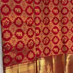 Eclat Red Pure Zari Weaving Banarasi Silk Saree With Beautiful Blouse Piece