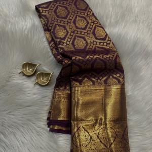 Supernal Purple Pure Zari Weaving Banarasi Silk Saree With Refreshing Blouse Piece