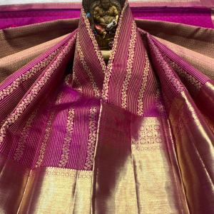 Trendy Purple Pure Banarasi Silk Saree With Lagniappe Blouse Piece