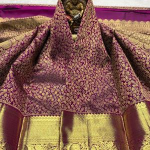 Whimsical Purple Pure Banarasi Silk Saree With Pretty Blouse Piece