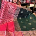 Redolent Dark Green Pure Zari Weaving Banarasi Silk Saree With Divine Blouse Piece