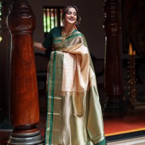 Entrancing Beige Pure Banarasi Silk Saree With Pleasurable Blouse Piece