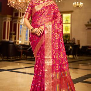 Hypnotic Dark Pink Organza Silk Saree With Demesne Blouse Piece