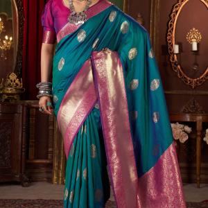 Engrossing Rama Pure Zari Weaving Banarasi Silk Saree With Symmetrical Blouse Piece
