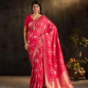 Sumptuous Dark Pink Pure Banarasi Silk Saree With Staggering Blouse Piece