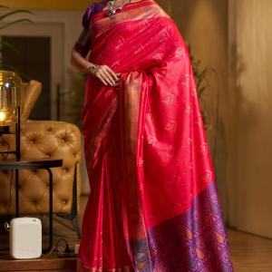 Mesmerising Dark Pink Pure Zari Weaving Banarasi Silk Saree With Enigmatic Blouse Piece