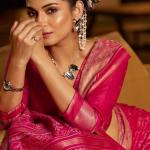 Ephemeral Dark Pink Pure Zari Weaving Banarasi Silk Saree With Outstanding Blouse Piece