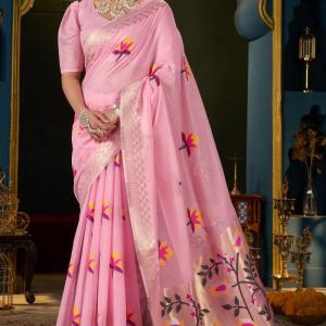 Incomparable Pink Cotton Silk Saree With Unequalled Blouse Piece