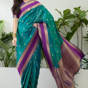 Jubilant Rama Pure Zari Weaving Banarasi Silk Saree With Desultory Blouse Piece