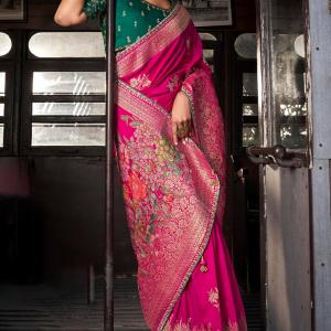 Sempiternal Dark Pink Pure Viscose Dola Silk Saree With Stylish Blouse Piece