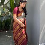 Stunner Grey Soft Silk Saree With Divine Blouse Piece