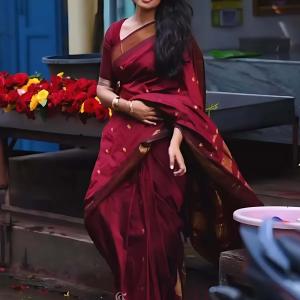 Hypnotic Maroon Soft Silk Saree With Scrupulous Blouse Piece