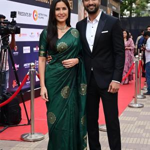 Preferable Dark Green Soft Silk Saree With Dalliance Blouse Piece