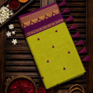 Woebegone Green Cotton Silk Saree With Splendorous Blouse Piece