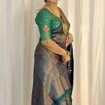 Scrumptious Dark Green Soft Silk Saree With Seraphic Blouse Piece