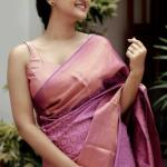 Opulent Pink Soft Silk Saree With Pleasant Blouse Piece