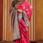 Zephyr Magenta Pure Zari Weaving Banarasi Silk Saree With Artistic Blouse Piece