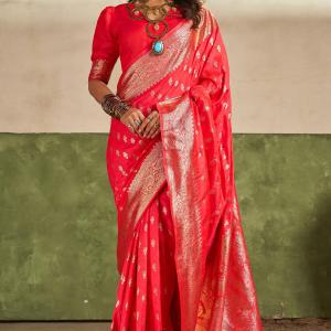 Intricate Dark Pink Pure Zari Weaving Banarasi Silk Saree With Desuetude Blouse Piece