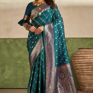 Stunner Rama Pure Zari Weaving Banarasi Silk Saree With Artistic Blouse Piece