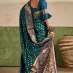 Stunner Rama Pure Zari Weaving Banarasi Silk Saree With Artistic Blouse Piece