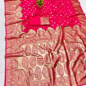 Effulgent Dark Pink Pure Zari Weaving Banarasi Silk Saree With Jazzy Blouse Piece