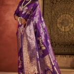 Snazzy Purple Pure Zari Weaving Banarasi Silk Saree With Eloquence Blouse Piece