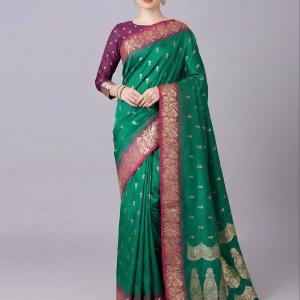 Glorious Green Pure Zari Weaving Banarasi Silk Saree With Glamorous Blouse Piece