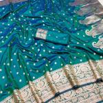 Felicitous Sea Green Soft Banarasi Silk Saree With Resonant Blouse Piece