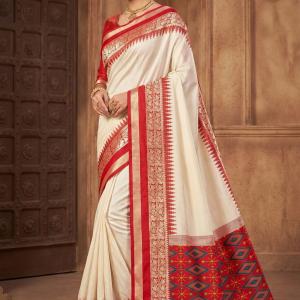 Enticing Beige Pure Zari Weaving Banarasi Silk Saree With Exceptional Blouse Piece
