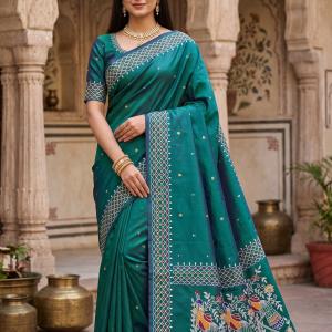 Pulsating Rama Pure Banarasi Silk Saree With Mesmeric Blouse Piece