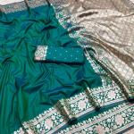 Stunner Rama Pure Zari Weaving Banarasi Silk Saree With Posh Blouse Piece