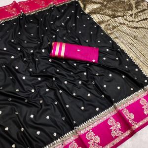 Surpassing Black Pure Banarasi Silk Saree With Beauteous Blouse Piece