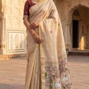 Posh Beige Pure Munga Cotton Silk Saree With Pretty Blouse Piece