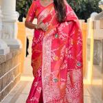 Winsome Magenta Soft Banarasi Silk Saree With Lassitude Blouse Piece