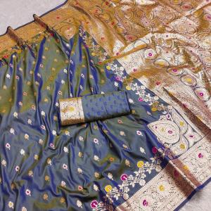 Refreshing Grey Soft Banarasi Silk Saree With Tantalizing Blouse Piece