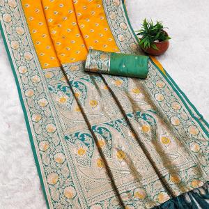 Supernal Yellow Soft Banarasi Silk Saree With Staggering Blouse Piece