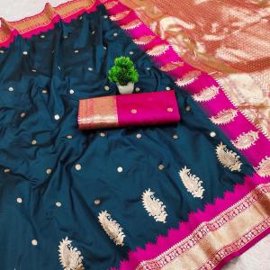 Mesmeric Navy Blue Pure Zari Weaving Banarasi Silk Saree With Rhapsody Blouse Piece