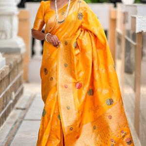 Resonant Yellow Pure Zari Weaving Banarasi Silk Saree With Excellent Blouse Piece